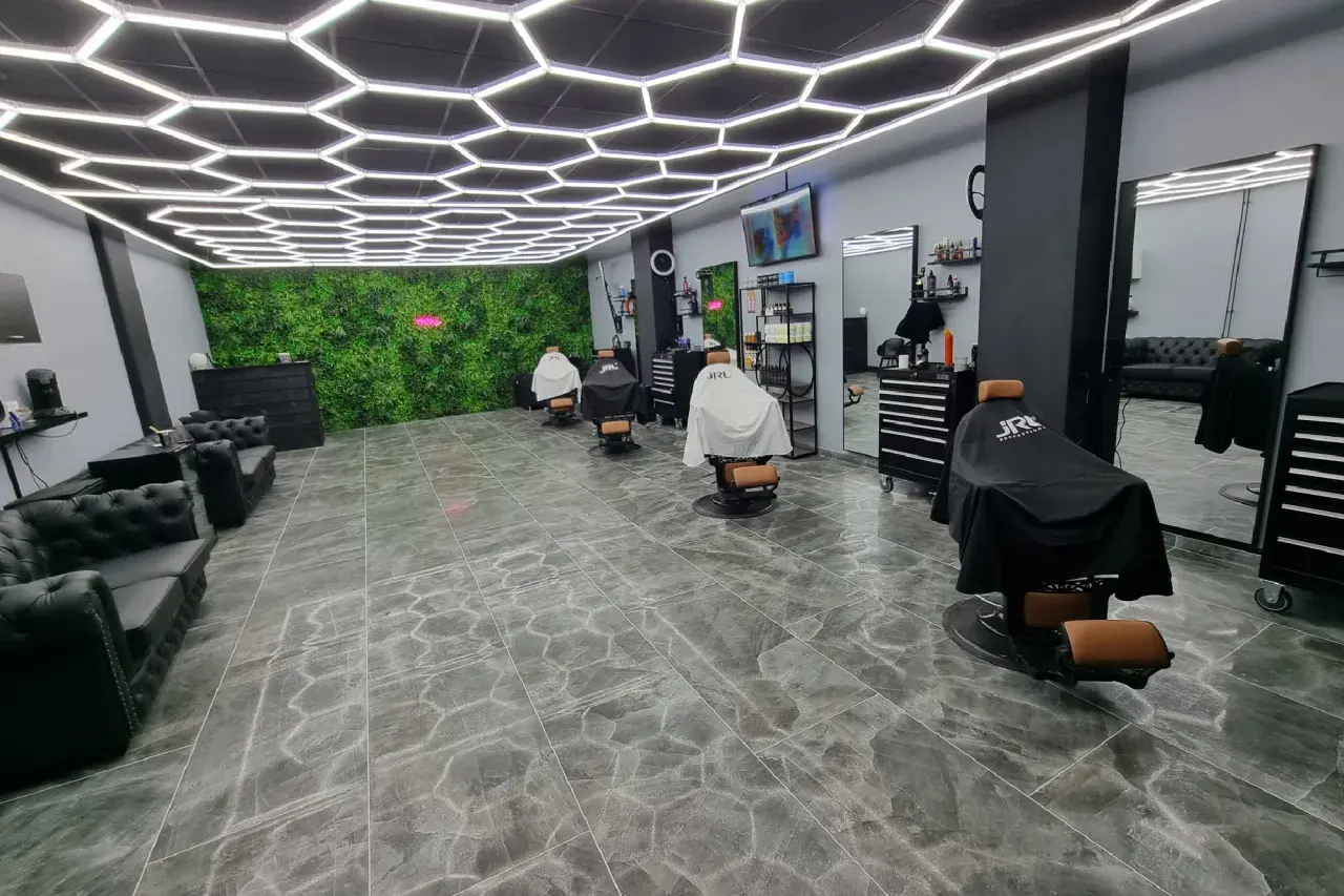 The interior of Barbershop9Nine in Roosendaal